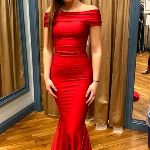 Red prom dress